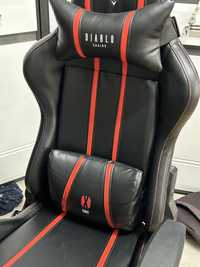 Fotel DIABLO CHAIRS X-One 2.0 Normal Size Czarno-czerwony