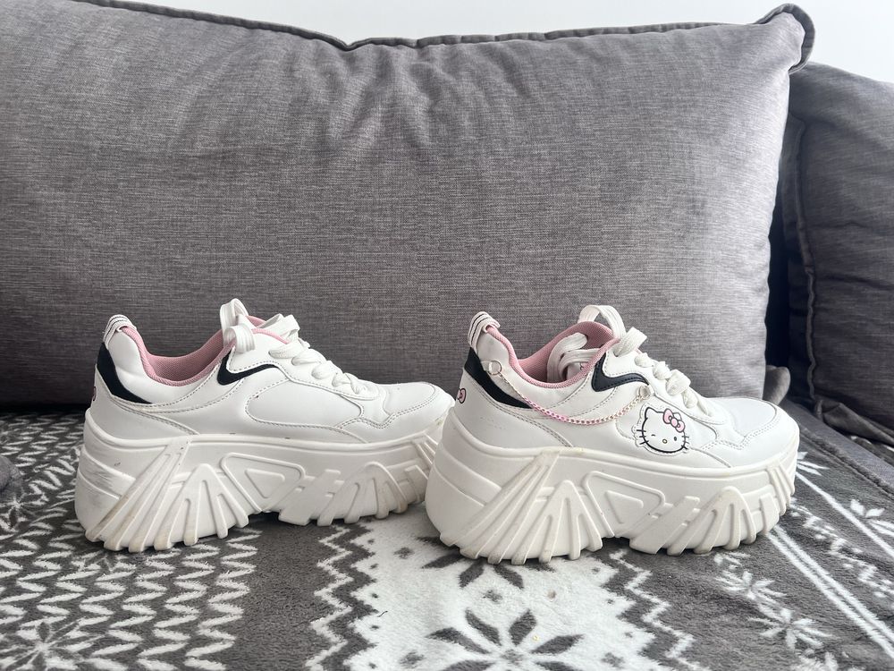 Buty Bershka 39