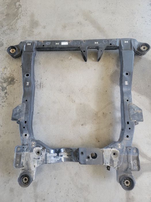 Підрамник передньої підвіски Opel Astra J 2009-2015