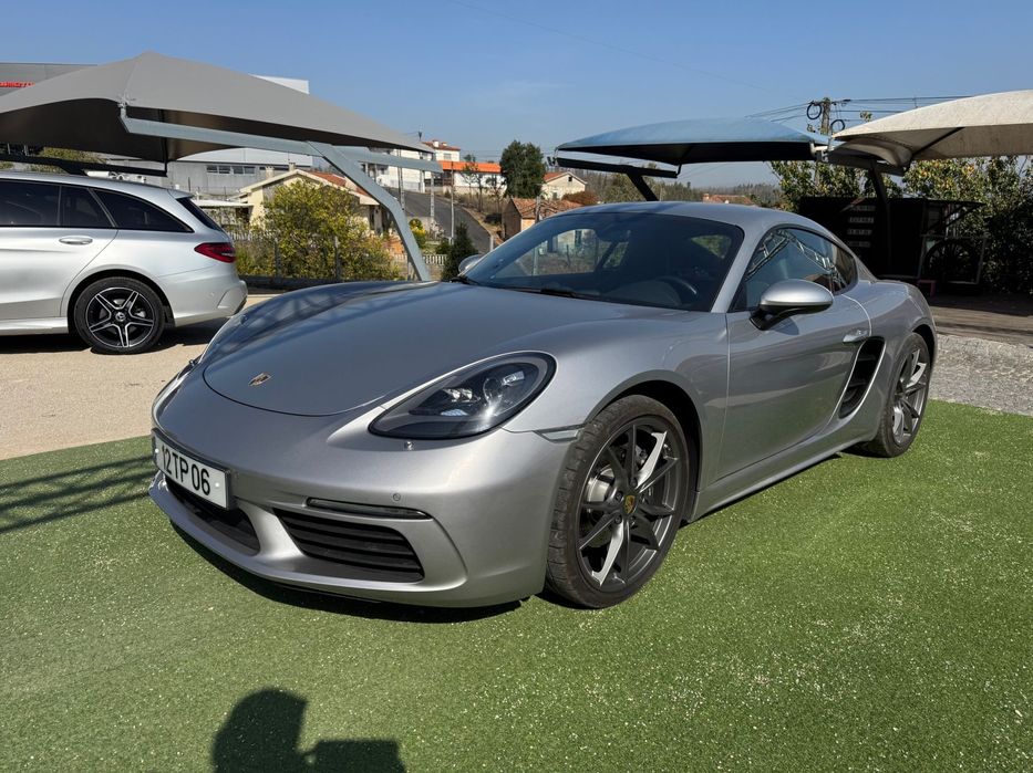 Porsche 718 Cayman 2.0 T PDK