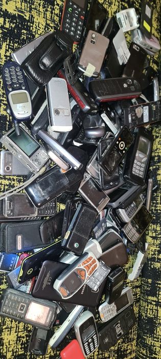 Stare telefony Nokia Samsung SonyEricsson siemens