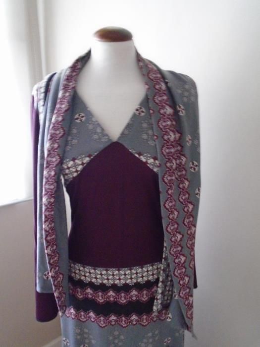 Vestido e lenço únicos / costura por medida