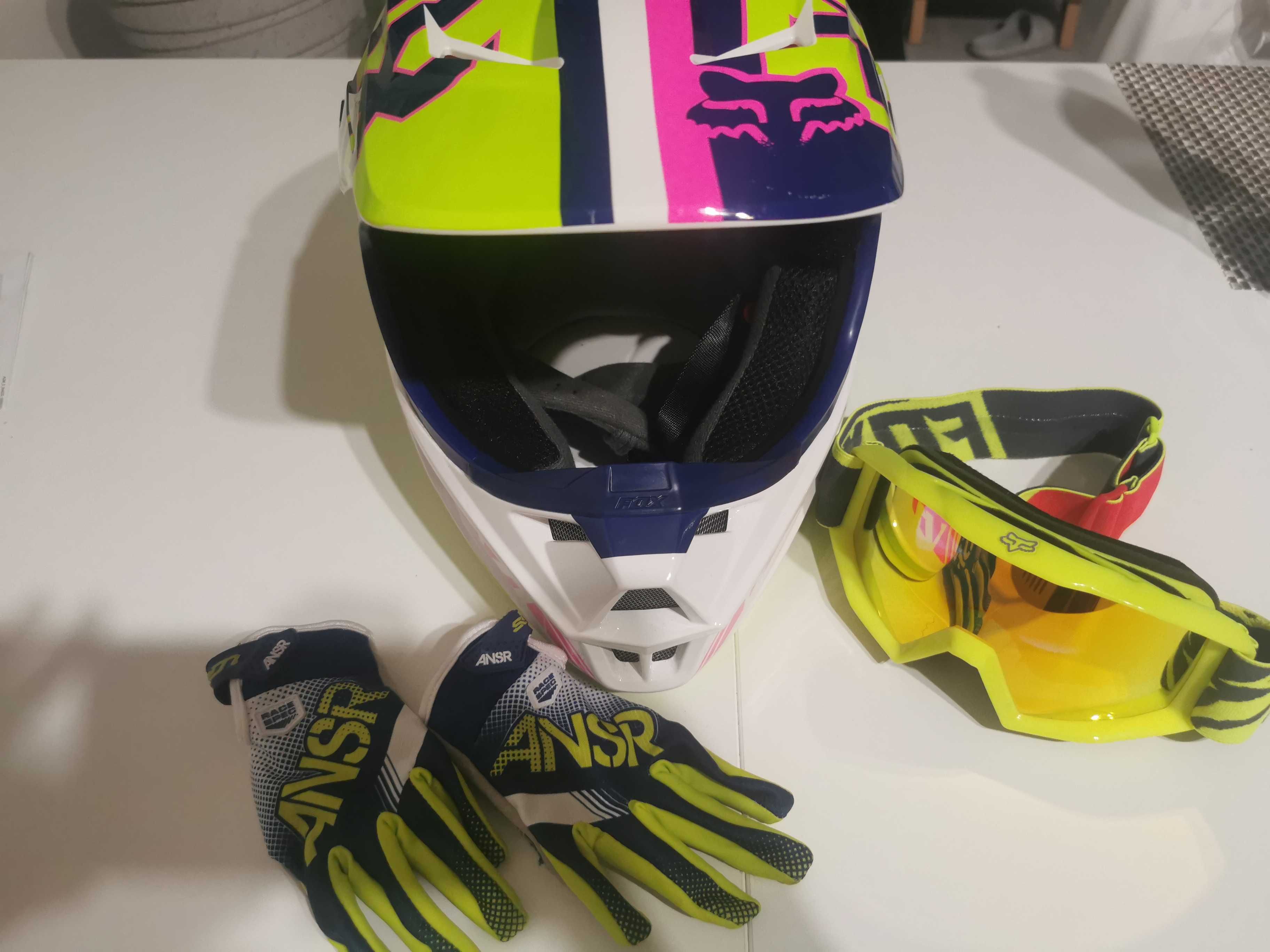 Kask Vox V1 junior motokrosowy r. S, gogle Fox i rękawice XS