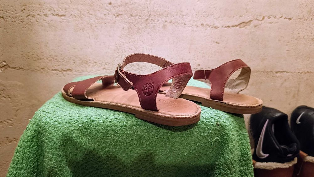 Damskie sandały TIMBERLAND EK HARBORVIEW Y-STRAP r.40,5 skóra stan bdb