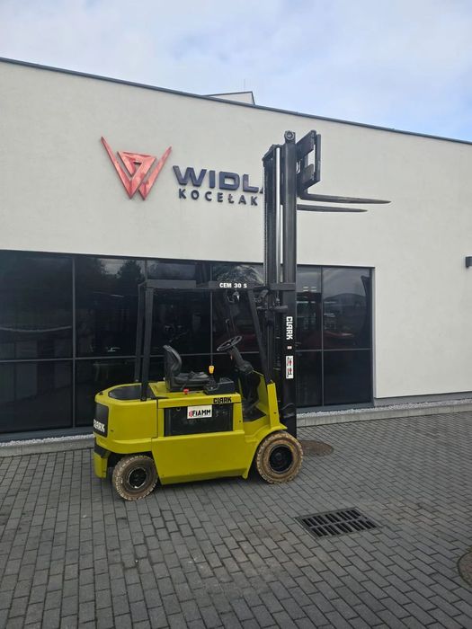 Clark CEM 30S  Clark CEM 30S w pełni sprawny, badanie UDT