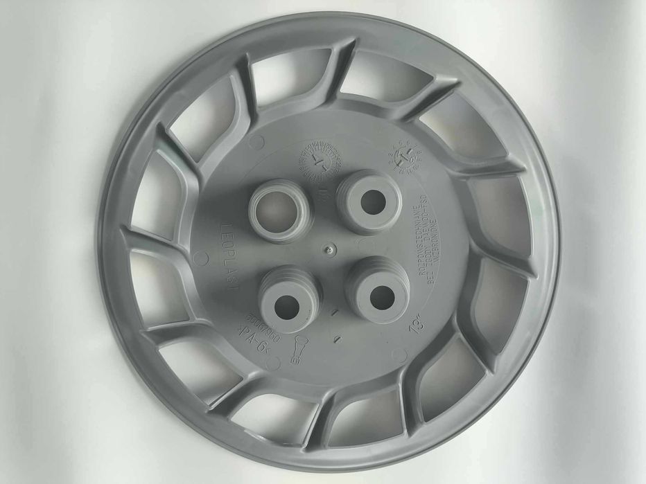 KOLPAKI 13 POLONEZ Daewoo FSO ATU Przykręcane 125p