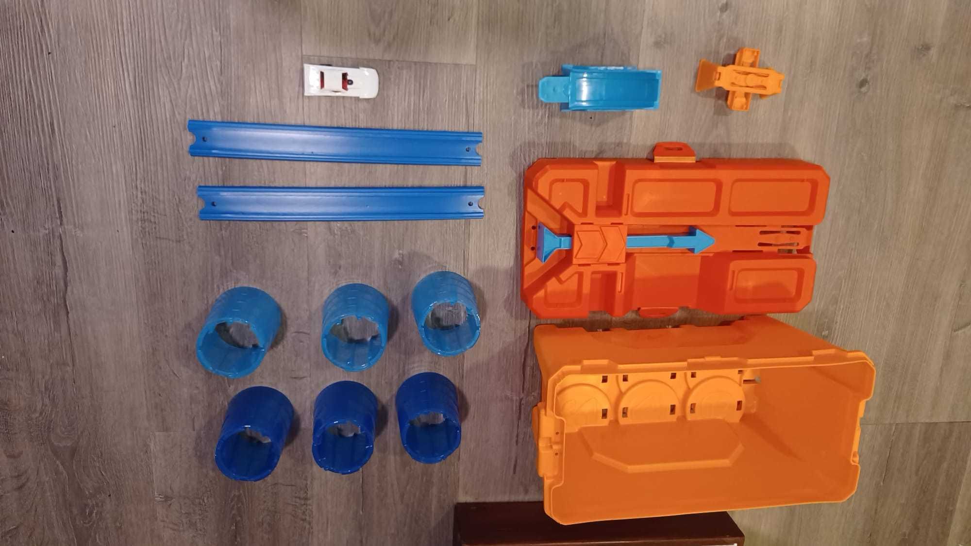 Hot Wheels Track Builder