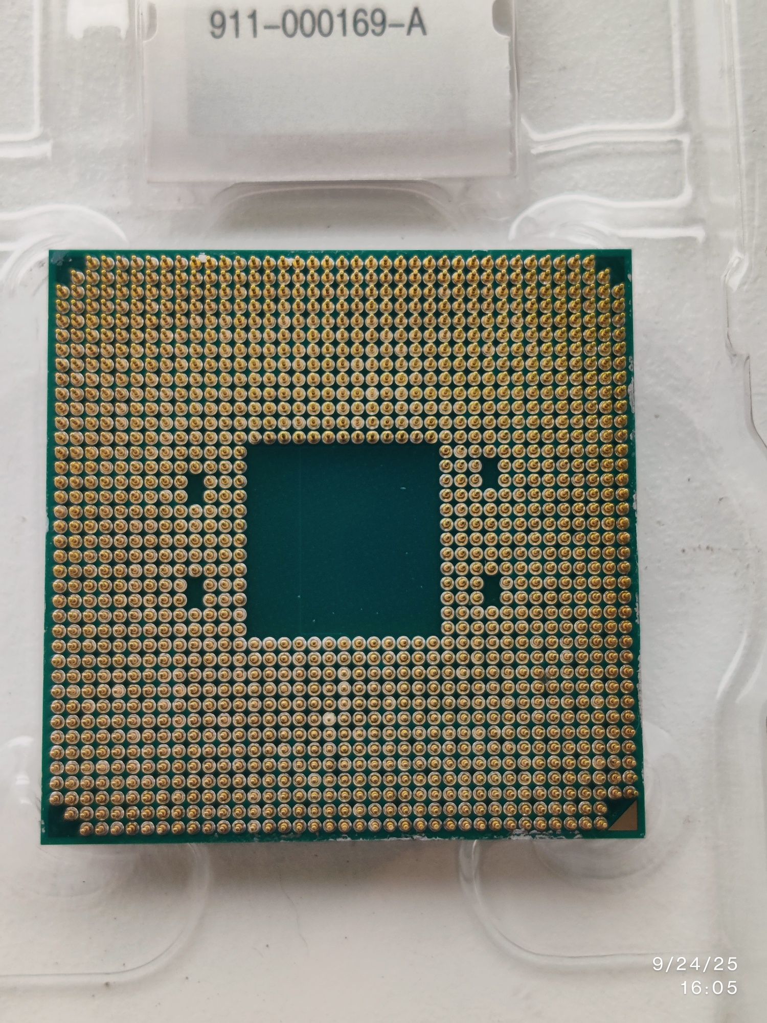 Ryzen 7 3700x Процесор, 8 ядер, 16 потоків, 4.4 Ггц
