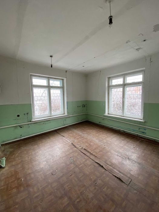 Комерційне приміщення 128м2 + гараж. 16 кВт, газ, вода. Ділянка 26 сот