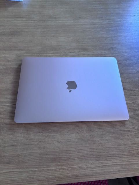 13-calowy MacBook Air