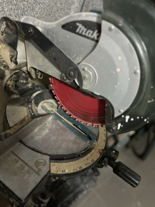 Makita pila tarczowa