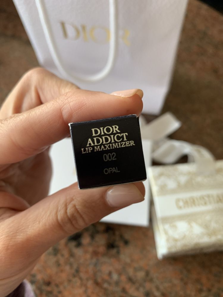 Batom DIOR novo - addict