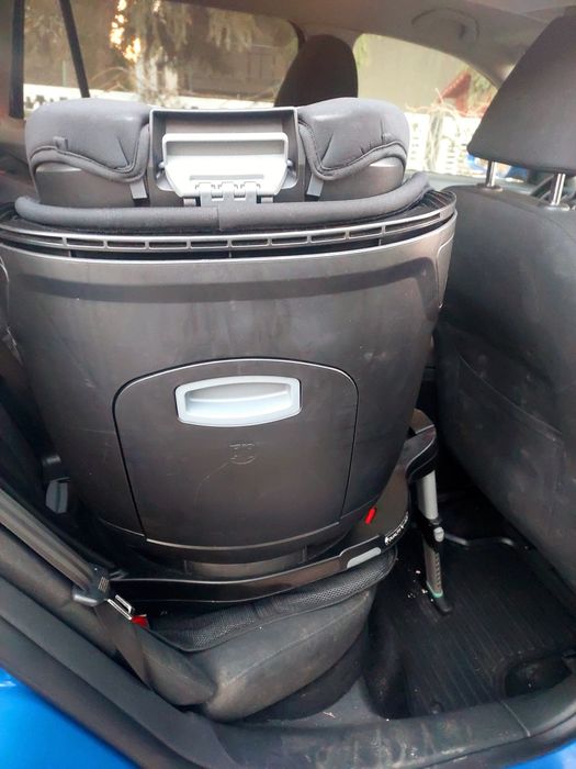 Fotelik obrotowy 360 z bazą Britax Römer