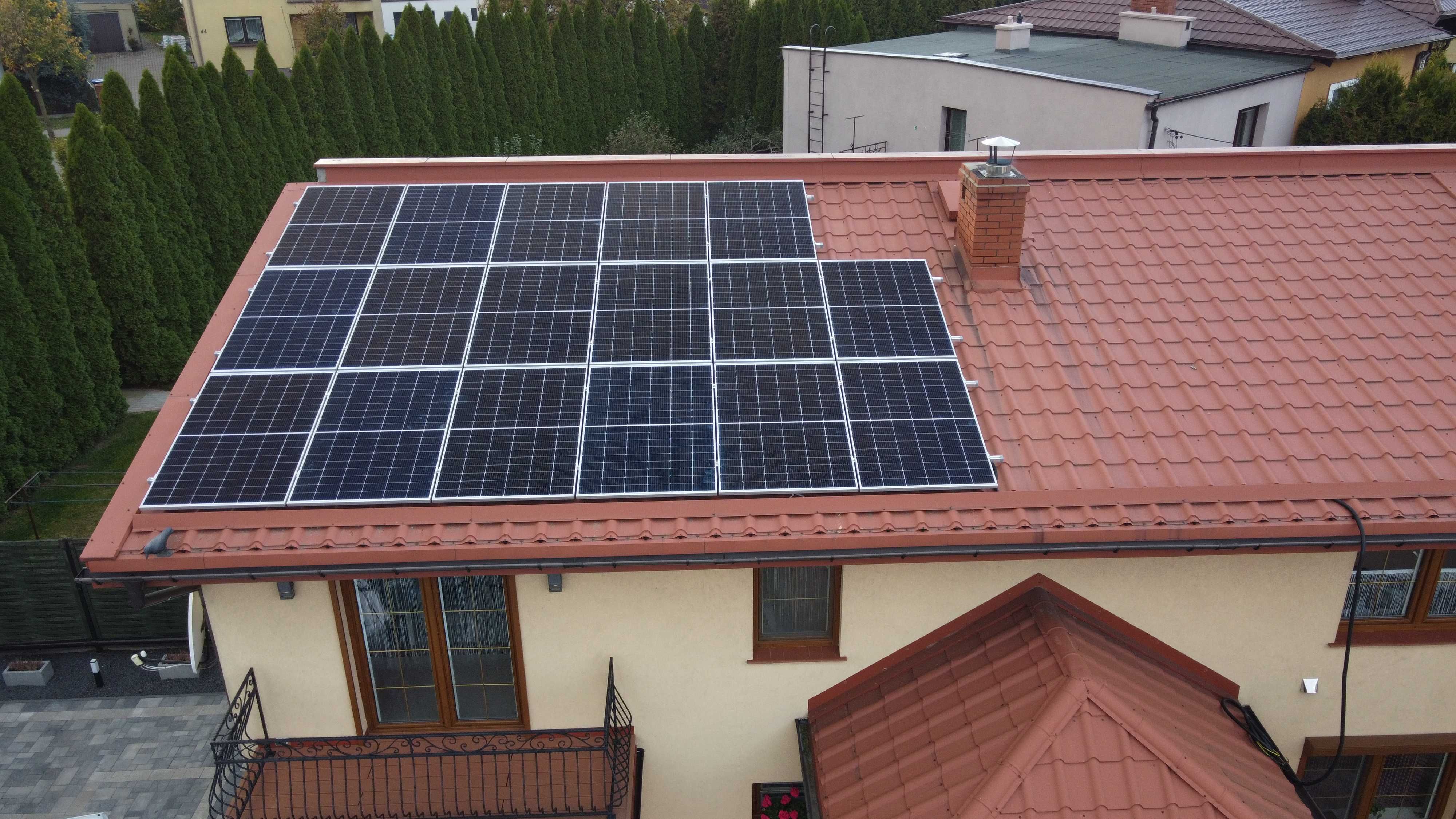 Instalacja fotowoltaiczna 10kWp +7,68 kWh magazyn energii