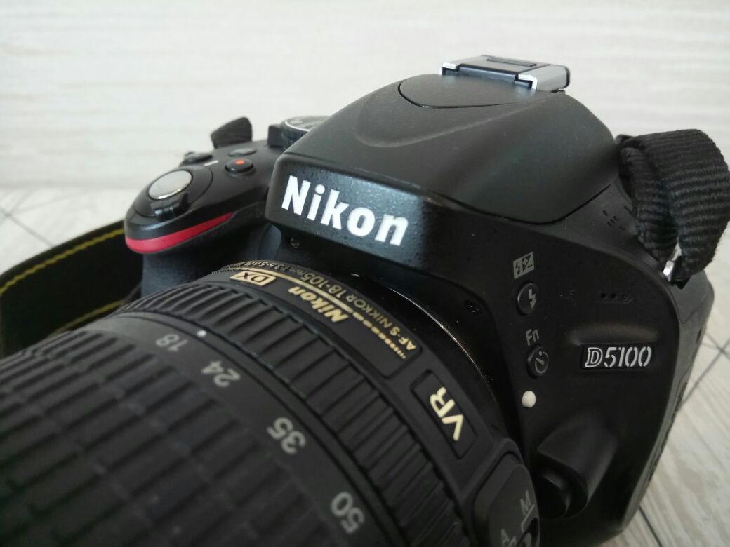 фотоапарат Nikon d5100 з обʼєктивом Nikkor 18-105mm/3.5-5.6