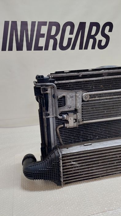 Mercedes E-Class W212, 2009-16 радіатор інтеркуллера, in01870