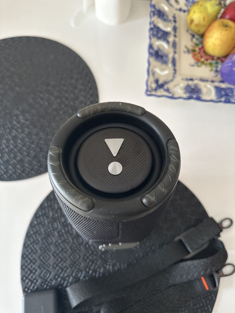 Coluna jbl extreme 3