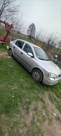 Opel astra 1.6 benzyna