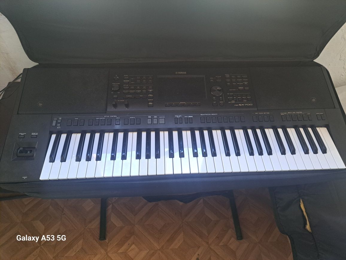 Yamaha xs700 piano