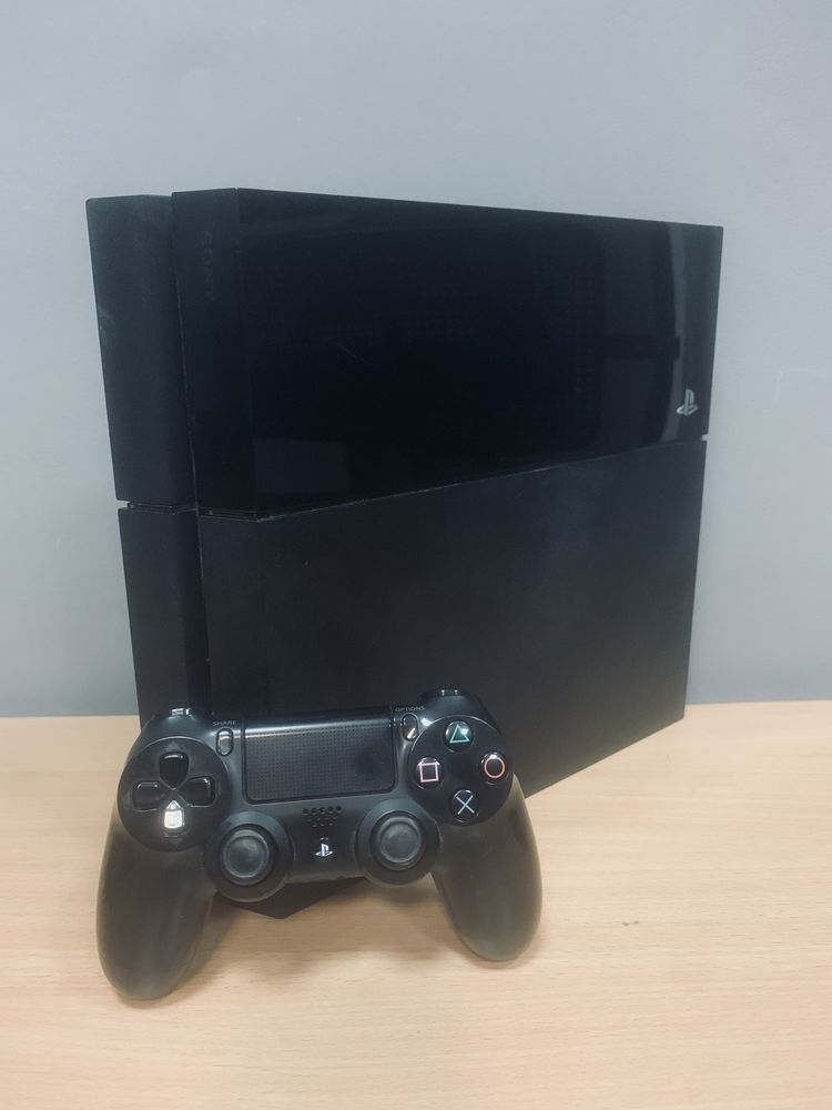 Playstation 4 500 гб, 9.0  з іграми, доставка
