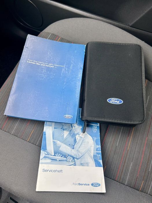 Ford C-Max 1,8 бензин