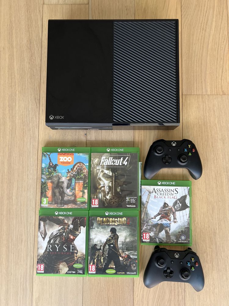 XBOX One + 5 jogos + 2 comandos