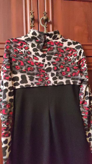 Продам платье нарядное