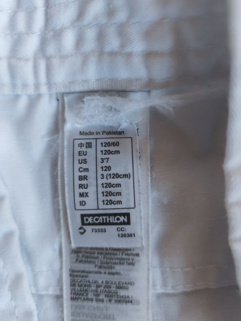 Białe Kimono Decathlon