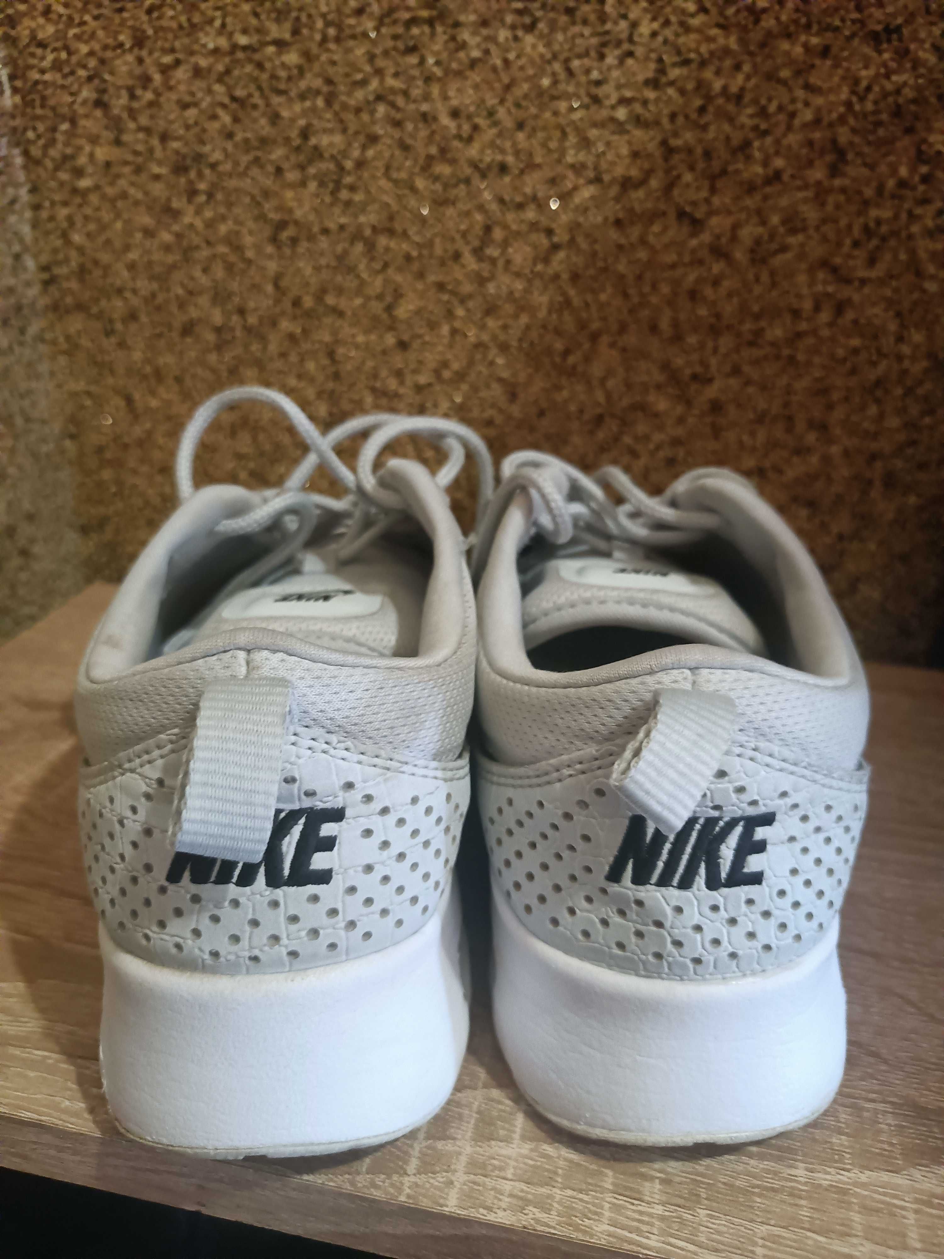 Buty Nike rozmiar 38