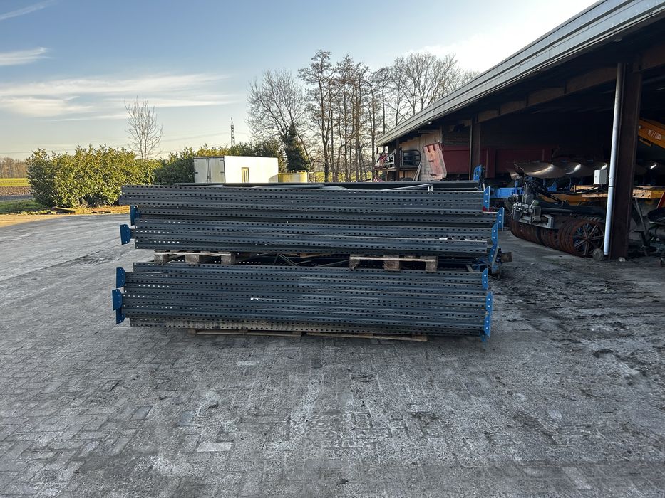 Regaly przemyslowe trawersy