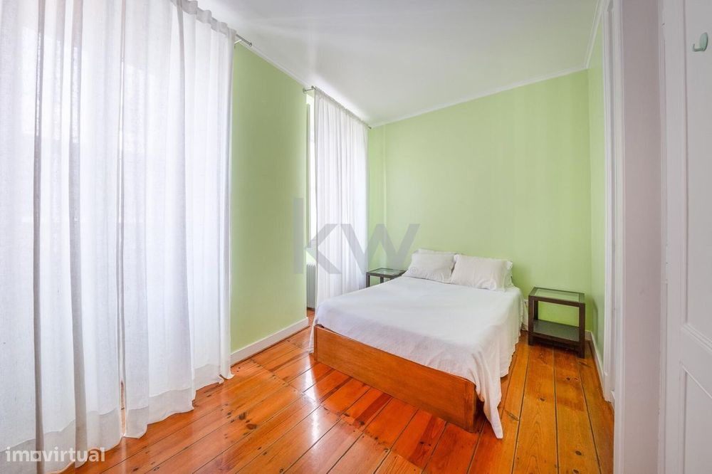 Apartamento T2 Na Encosta Do Castelo Com Vista De Rio E Cidade