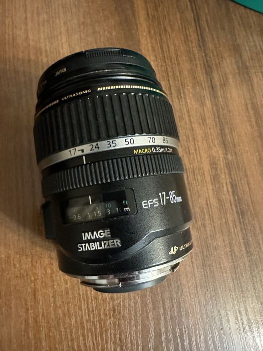 Canon 600 D + Canon Ultrasonic EFS17-85 фотоапарат обєктив