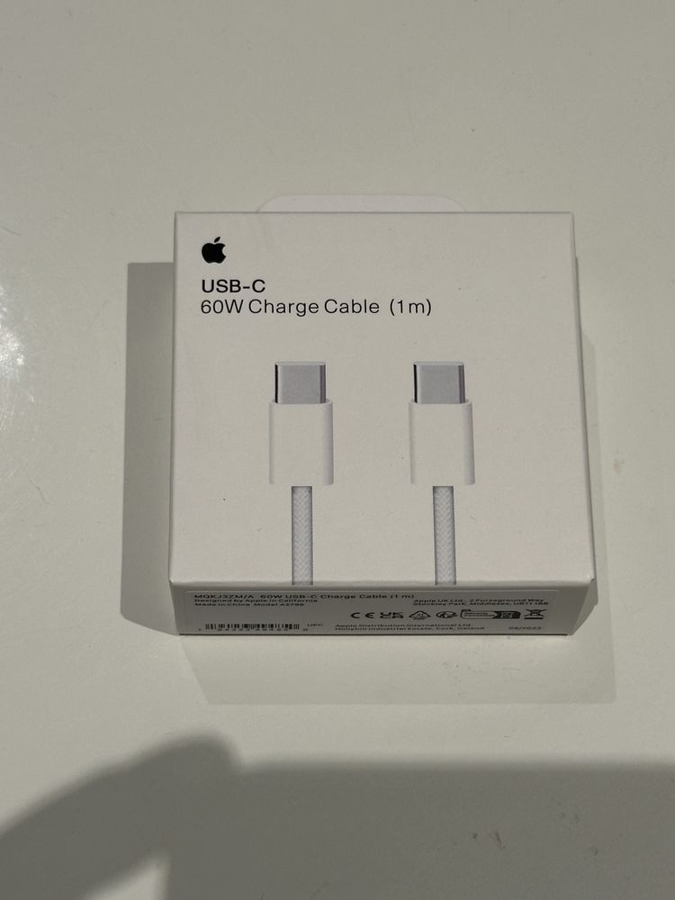 Novo cabo Apple  USB C - USB C para iphone 15, ipads, Macbook, etc. 60w