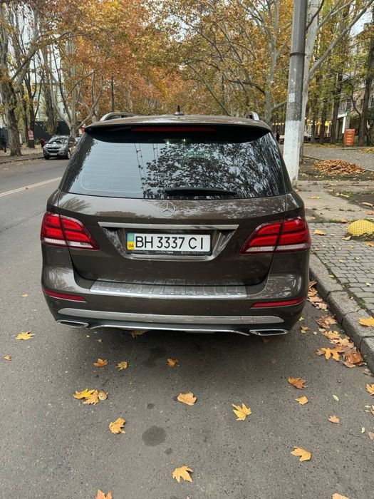 Мерсед gle 250d 2017 год ( 12 месяц )  204 л.с. Официал