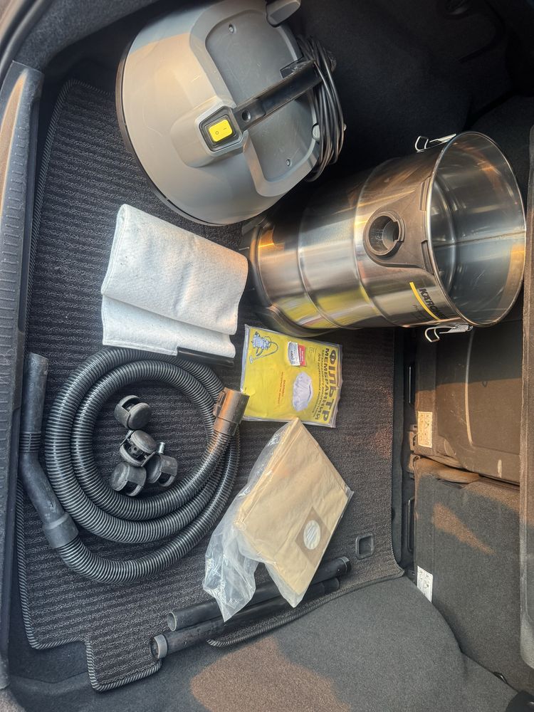 Продам пылесос Karcher Professional NT 38/1 Me Classic