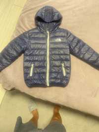 Пуховик North face 140р