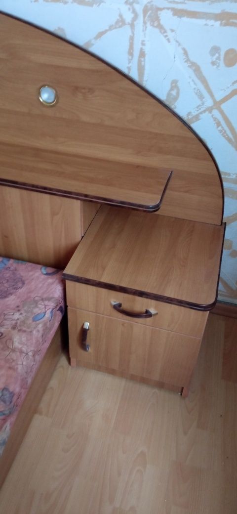 Oddam za darmo sypialnie z szafą