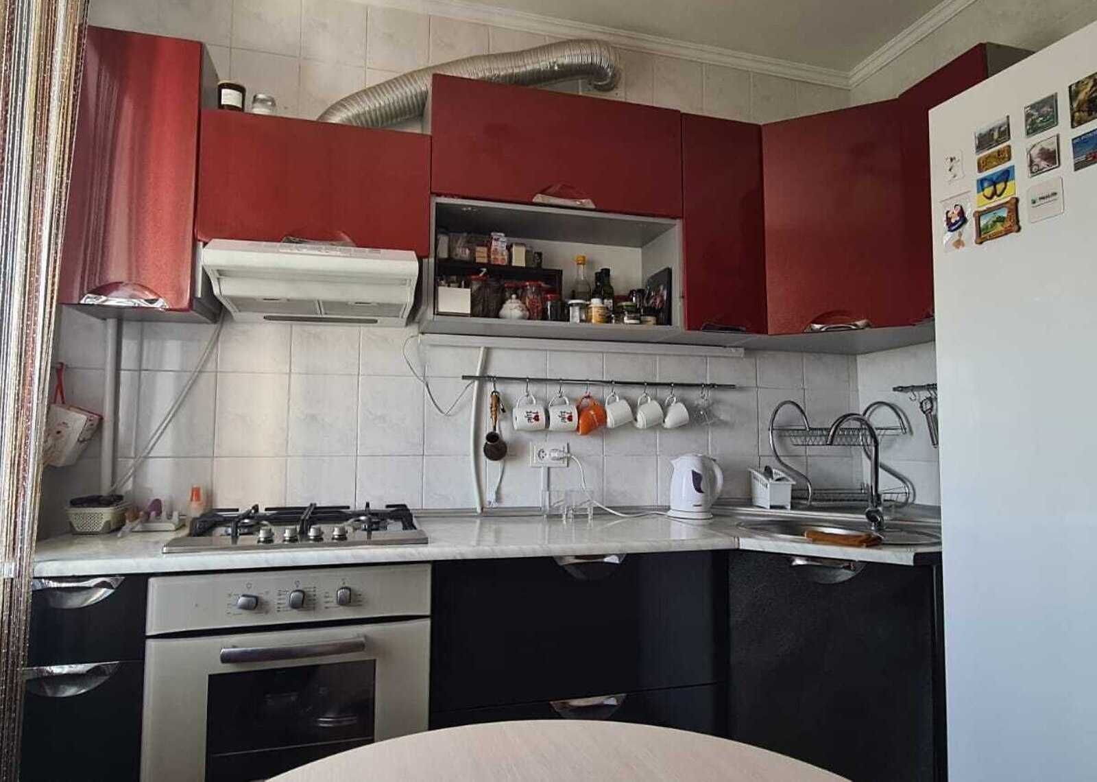 Продаж 1к квартири на вул. Замостянська