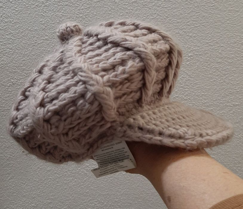 Beret damski, kaszkiet New Yorker