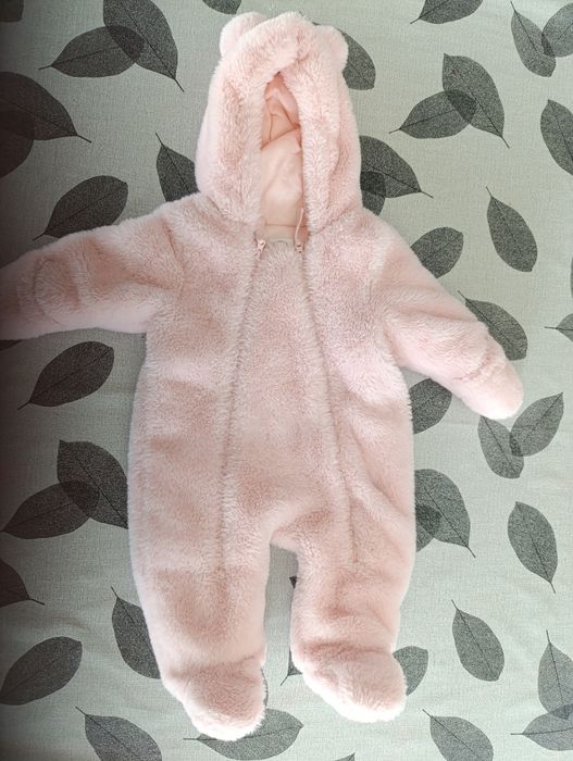 Kombinezon niemowlęcy