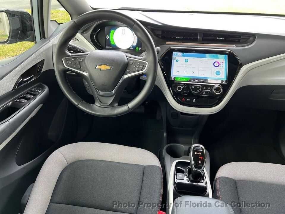 2017 Chevrolet Bolt EV Hatchback