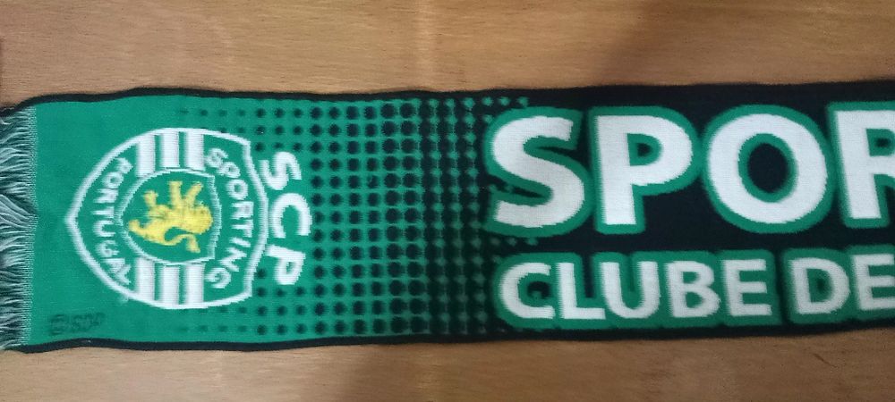 Cachecol oficial Sporting