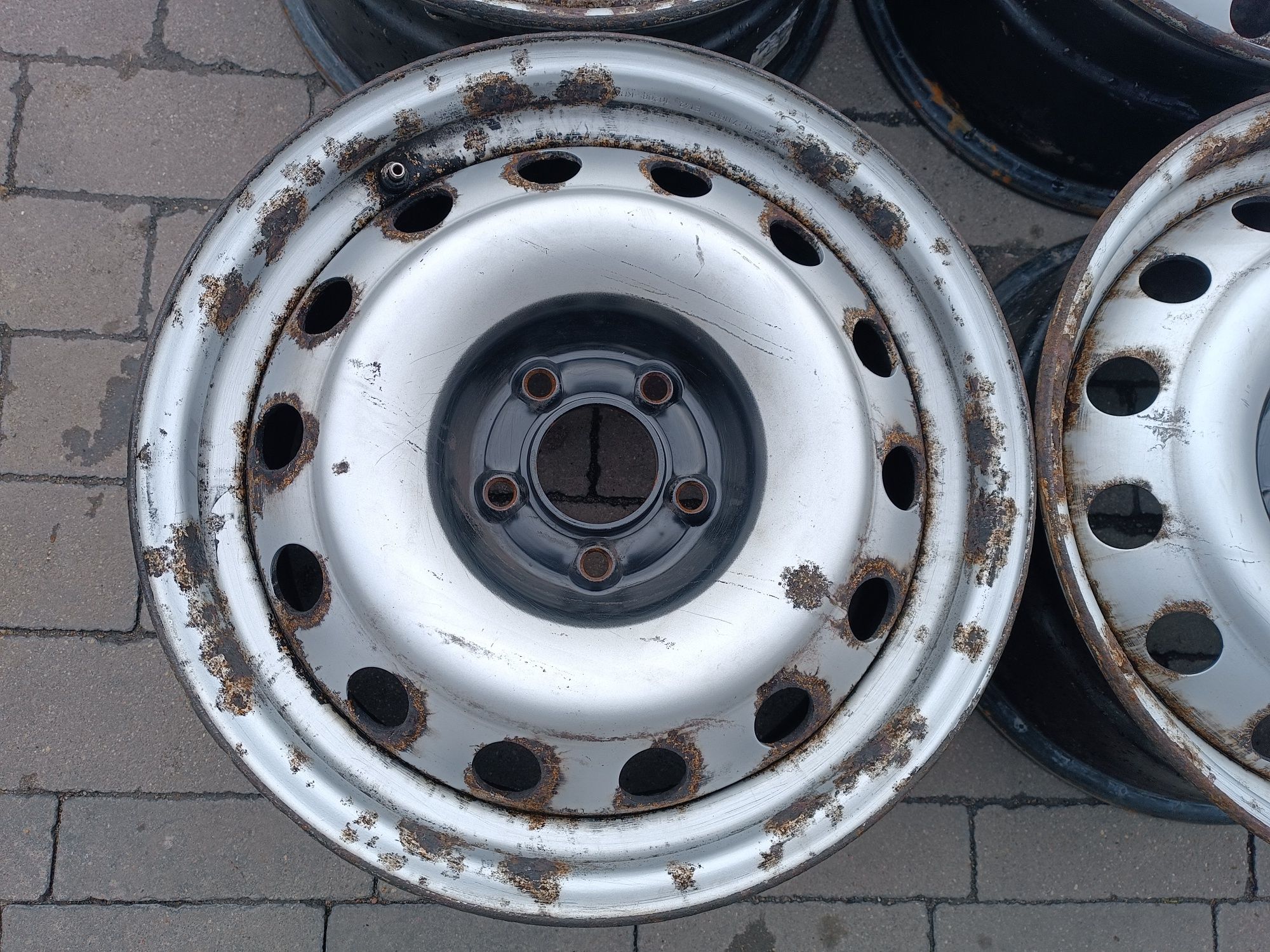 Felgi stalowe Fiat Scudo II Citroen Jumpy II 5x108 ET42 7J16
