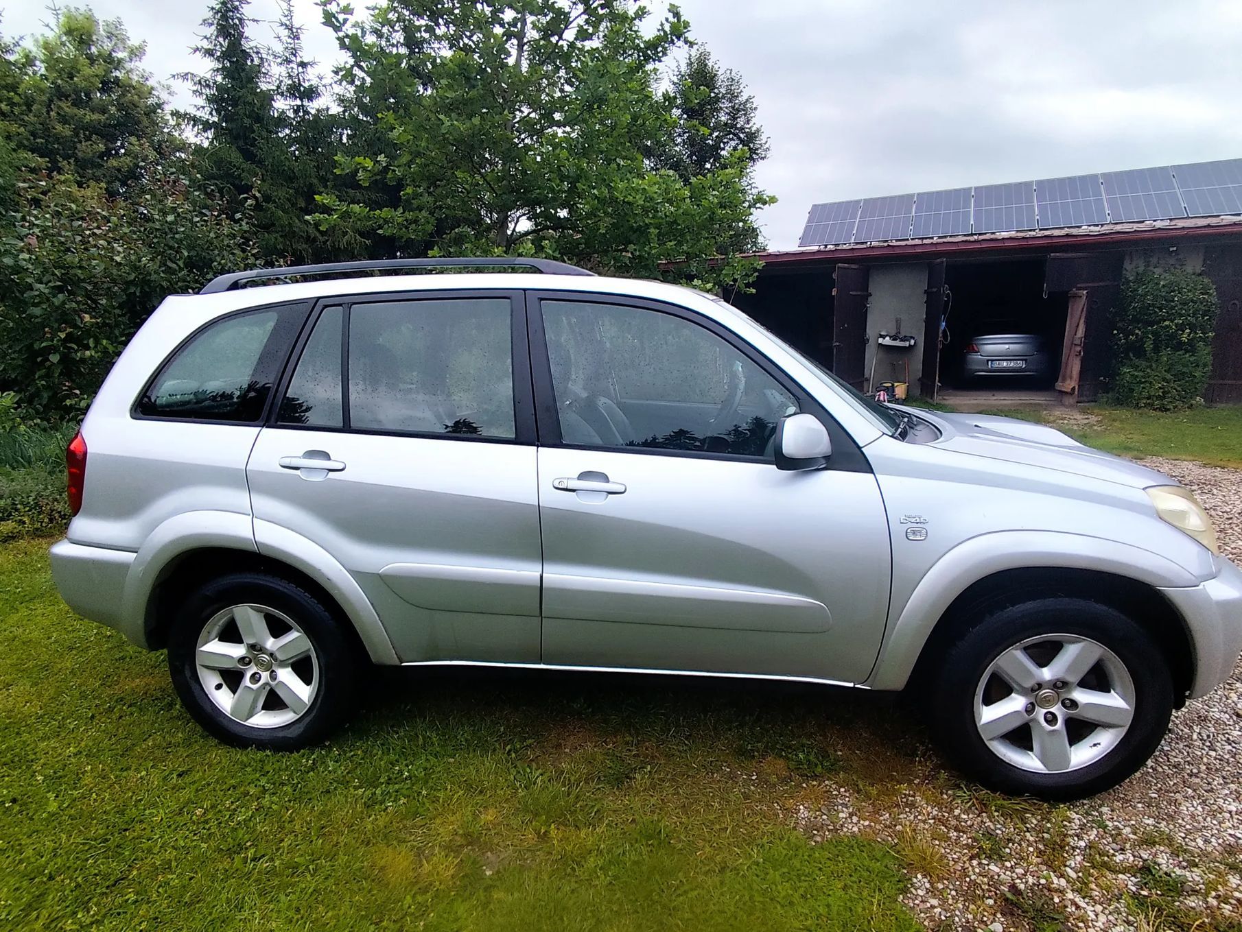 Toyota RAV4 TYOTA RAV4 Skóra Niski przebieg Radio Alpine