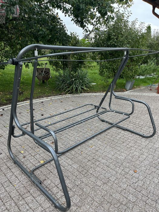Duża huśtawka ogrodowa z opcją rozłożenia