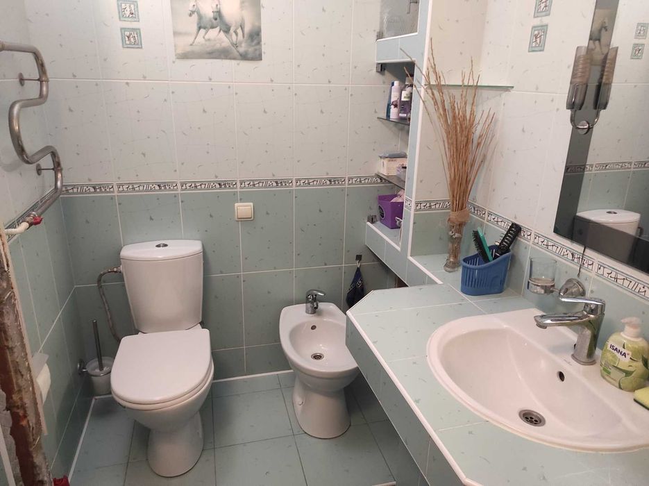 В оренду 2-кімнатна квартира з АГВ, з ремонтом біля ринку «Вишенька».