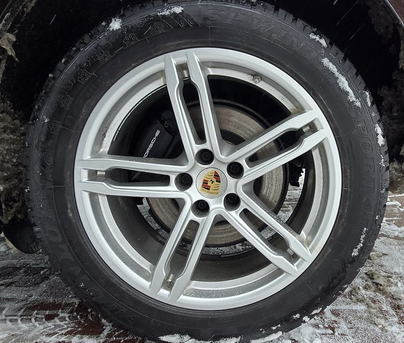 Koła, opony zimowe Porsche 19" 4szt. (koła+opony) 235/55 R19