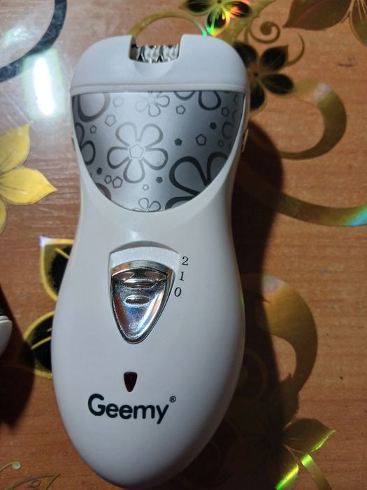 Епілятор Geemy  .