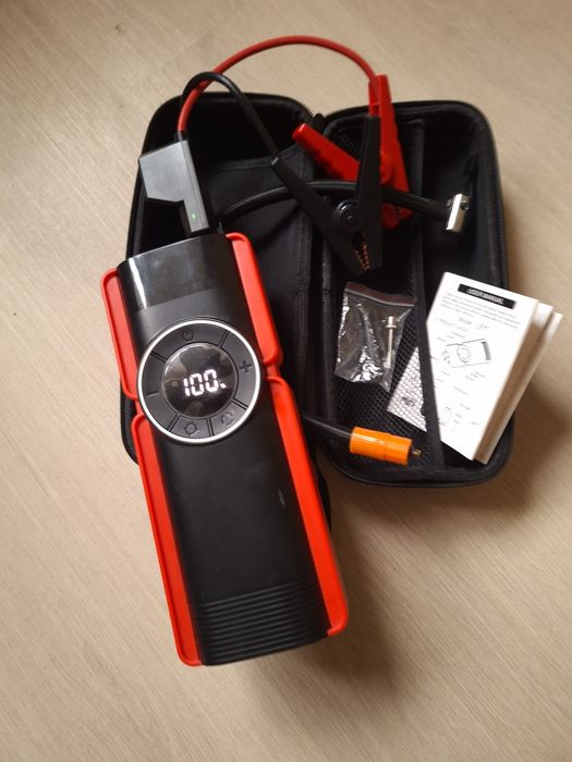 Джампстартер/Jumpstarter пускове для запуску автомобіля