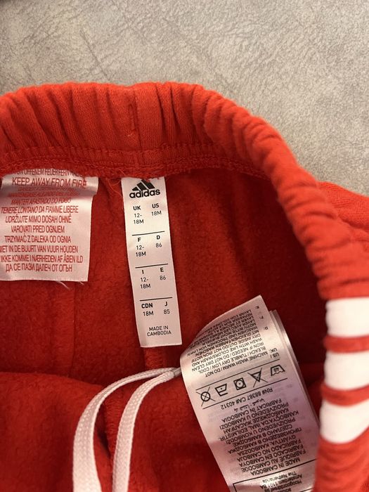 Костюм adidas  унісекс